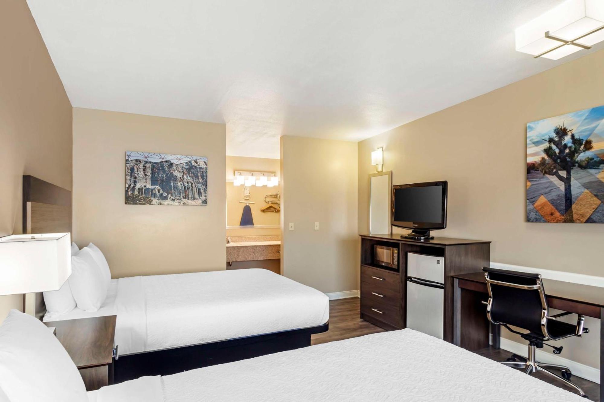 Best Western China Lake Inn Риджкрест Екстериор снимка