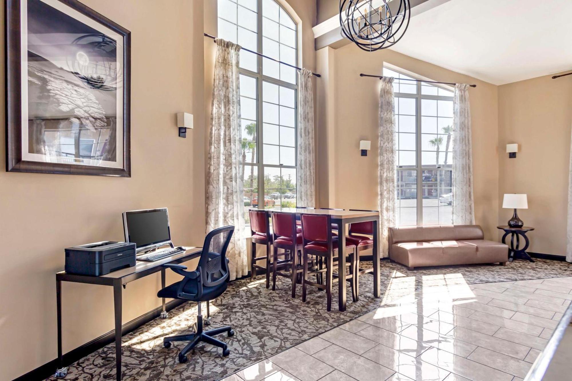 Best Western China Lake Inn Риджкрест Екстериор снимка
