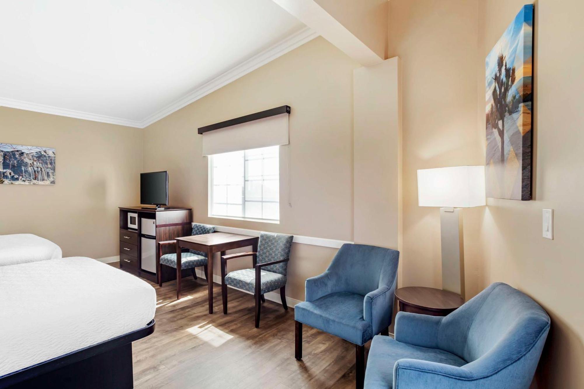 Best Western China Lake Inn Риджкрест Екстериор снимка